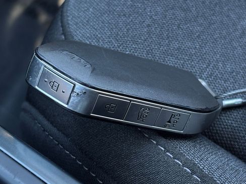 Used 2025 Kia K4 LXS image 21