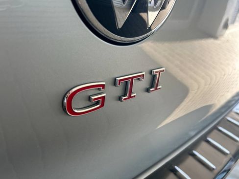 Certified 2025 Volkswagen GTI SE FWD image 52