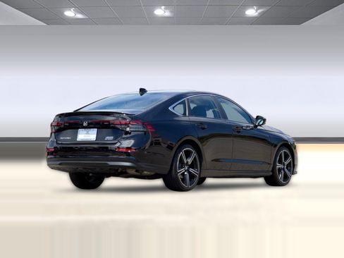 Certified 2024 Honda Accord Sport image 8