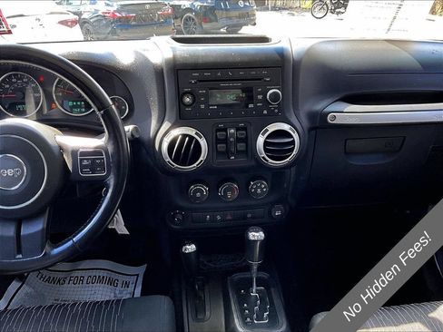 Used 2012 Jeep Wrangler Unlimited Rubicon w/ Dual Top Group AWD/4WD image 26