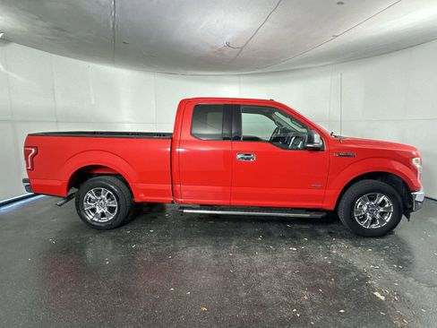Used 2017 Ford F150 XLT w/ Equipment Group 301A Mid image 13
