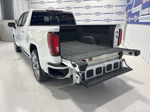 Used 2024 GMC Sierra 1500 Denali w/ Denali Reserve Package AWD/4WD image 6