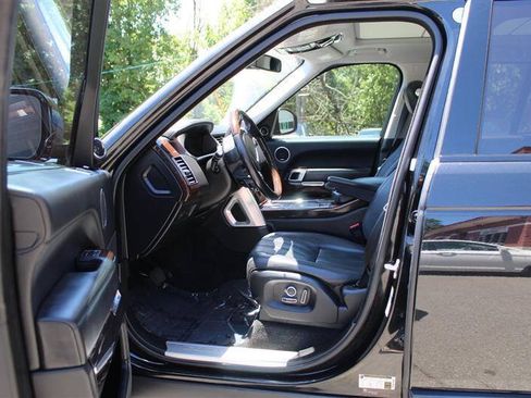 Used 2016 Land Rover Range Rover HSE AWD/4WD image 10