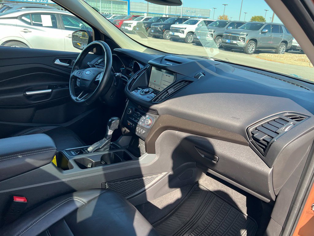Used 2017 Ford Escape Titanium w/ Canadian Touring Package AWD/4WD image 25