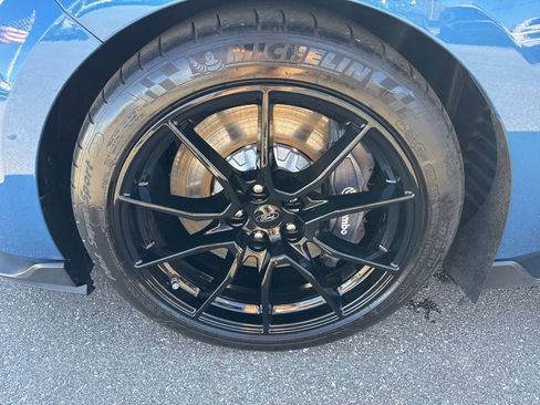 Used 2020 Ford Mustang Shelby GT350 w/ Technology Package image 32