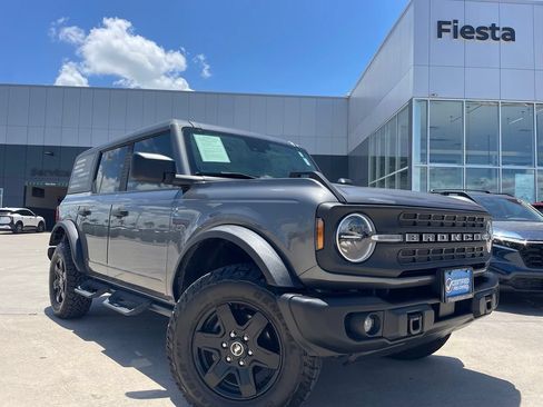 Used 2024 Ford Bronco Black Diamond AWD/4WD image 1