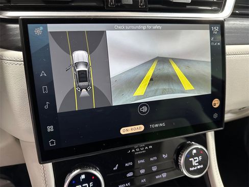 Used 2023 Jaguar F-PACE R-Dynamic S image 20