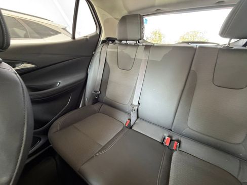 Used 2025 Buick Encore GX Preferred FWD image 37