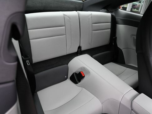 Used 2025 Porsche 911 Carrera image 46