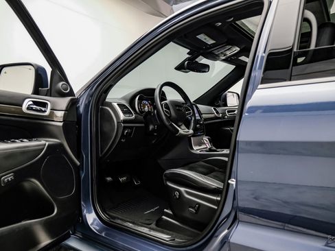 Used 2021 Jeep Grand Cherokee Trackhawk image 40