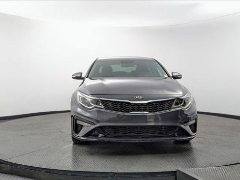 Used 2020 Kia Optima LX FWD image 12