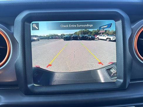 Used 2021 Jeep Gladiator Mojave image 19