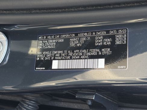 Certified 2024 Volvo XC60 B5 Core w/ Climate Package AWD/4WD image 37