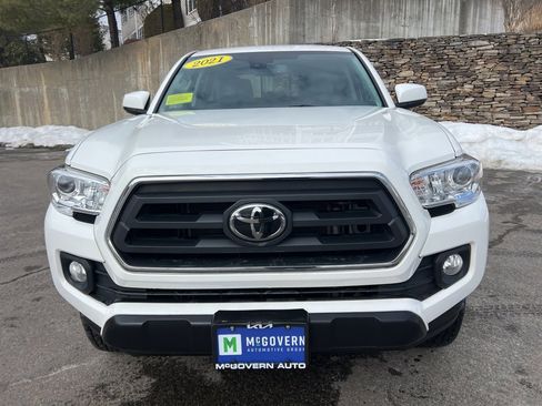 Used 2021 Toyota Tacoma SR5 image 8