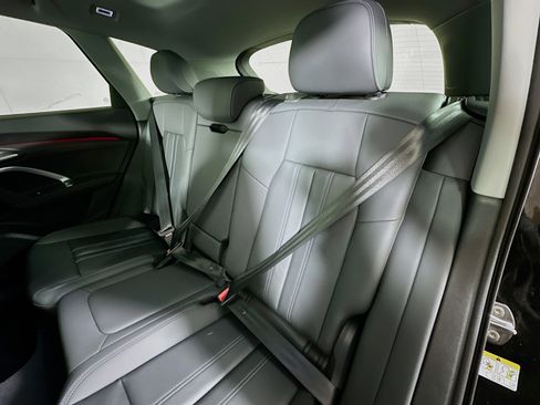 New 2025 Audi Q5 Premium image 24