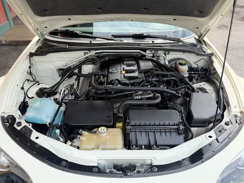 Used 2008 MAZDA MX-5 Miata Touring RWD image 38