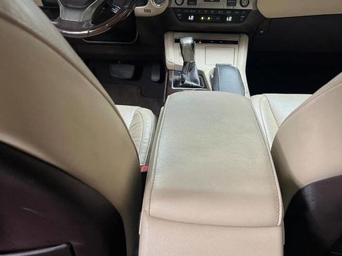 Used 2017 Lexus ES 350 w/ Luxury Package FWD image 21