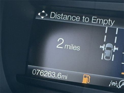 Used 2019 Ford Edge Titanium w/ Equipment Group 301A image 16