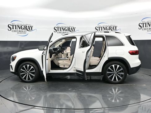 Used 2022 Mercedes-Benz GLB 250 4MATIC image 37