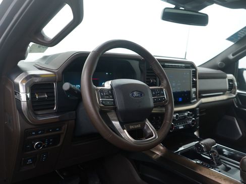 Used 2024 Ford F150 King Ranch w/ FX4 Off-Road Package image 17