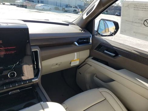 New 2026 GMC Yukon XL Denali image 15