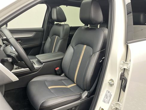 Certified 2025 MAZDA CX-90 Plug-In Hybrid w/ Premium Plus image 10