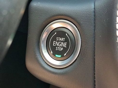 Used 2022 Chevrolet Tahoe Z71 w/ Off-Road Capability Package AWD/4WD image 25