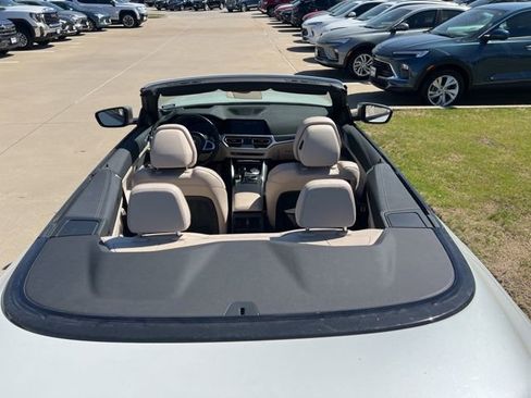 Used 2022 BMW 440i xDrive Convertible image 11