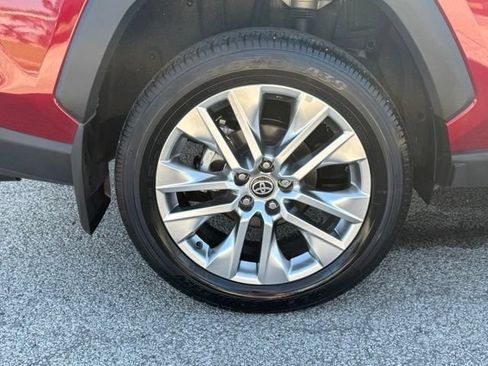 Used 2025 Toyota RAV4 XLE Premium w/ Weather Package AWD/4WD image 12