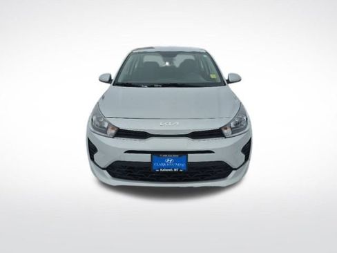 Used 2022 Kia Rio LX image 2