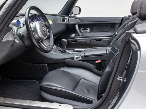 Used 2003 BMW Z8 image 63