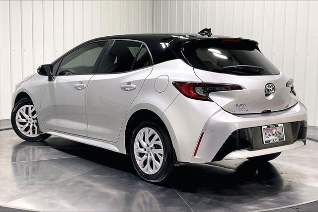 Used 2025 Toyota Corolla SE FWD image 12