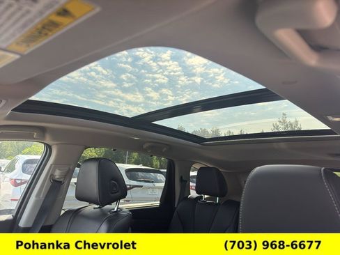 Used 2023 Acura MDX SH-AWD w/ Technology Package image 21