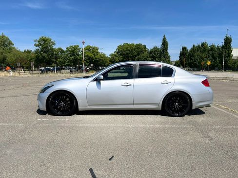 Used 2015 INFINITI Q40 w/ Navigation Package RWD image 8