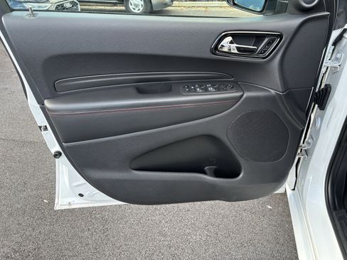 Used 2024 Dodge Durango GT image 15