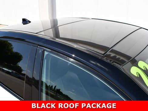 Used 2022 Toyota Camry XSE FWD image 6