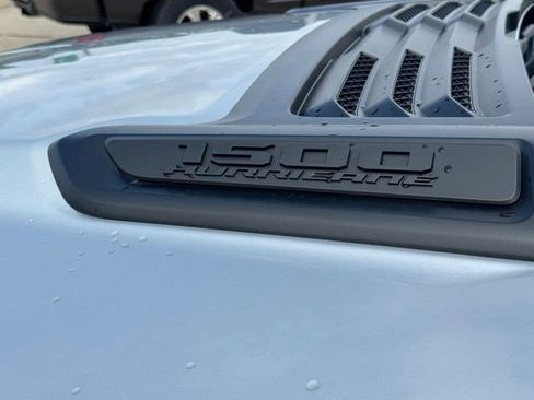 New 2026 RAM 1500 Laramie AWD/4WD image 40