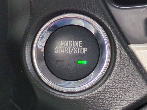 Used 2018 GMC Yukon Denali w/ Open Road Package image 28