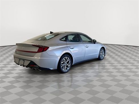 Used 2023 Hyundai Sonata SEL image 10