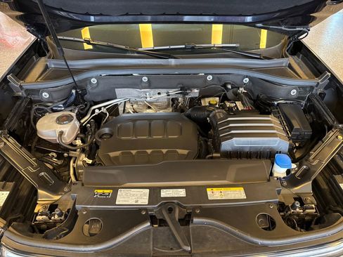 Certified 2025 Volkswagen Atlas SE AWD/4WD image 35