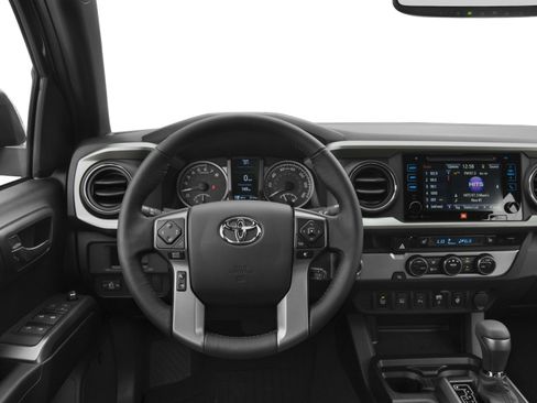 Used 2016 Toyota Tacoma Limited w/ Towing Package AWD/4WD image 5