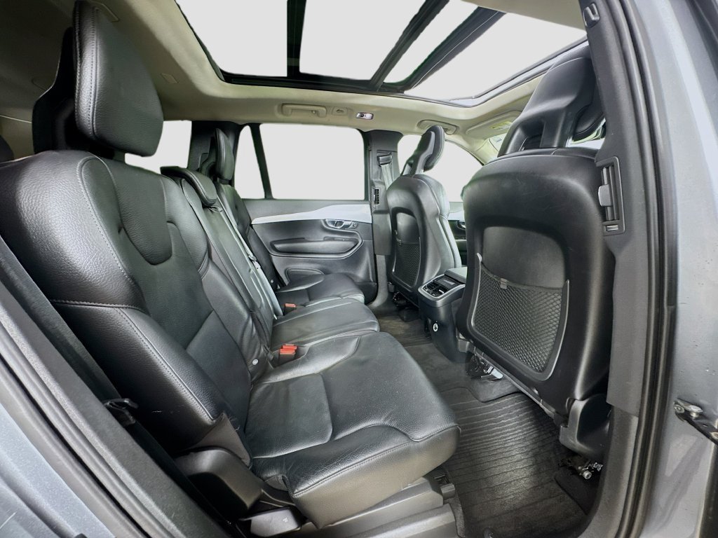 Used 2016 Volvo XC90 T6 Momentum w/ Vision Package AWD/4WD image 35