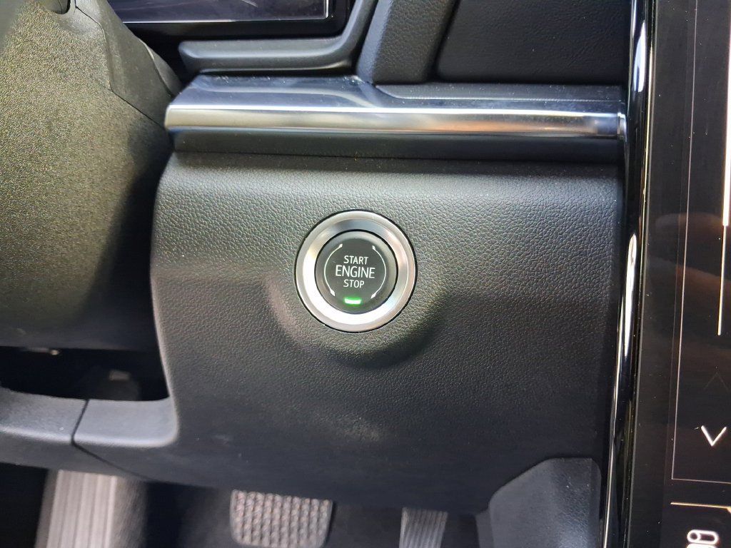 Used 2025 GMC Terrain Elevation FWD image 22
