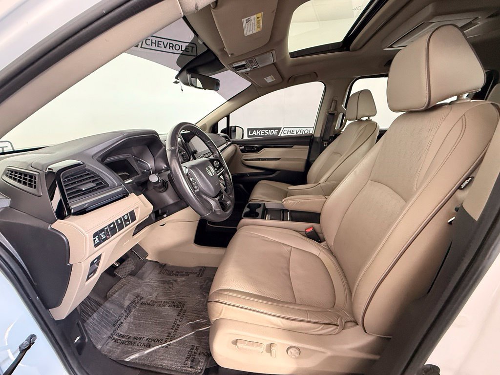 Used 2023 Honda Odyssey Elite image 19