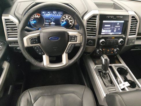 Used 2015 Ford F150 Platinum w/ Equipment Group 701A Luxury AWD/4WD image 22