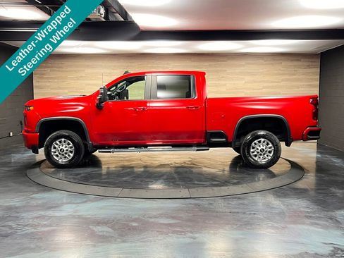 Used 2022 Chevrolet Silverado 2500 LT w/ Convenience Package image 15