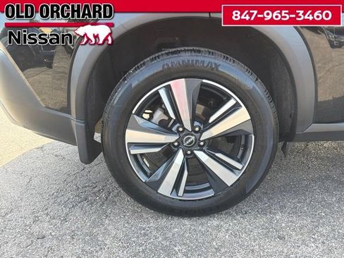 Used 2023 Nissan Rogue SL FWD image 8