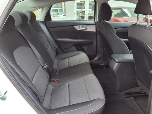 Used 2024 Kia Forte LXS w/ LXS Technology Package FWD image 23