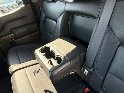 Used 2021 Chevrolet Silverado 1500 LT Trail Boss w/ Convenience Package II AWD/4WD image 33