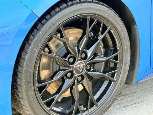 Used 2024 Chevrolet Corvette Stingray Premium Conv w/ Z51 Performance Package image 14